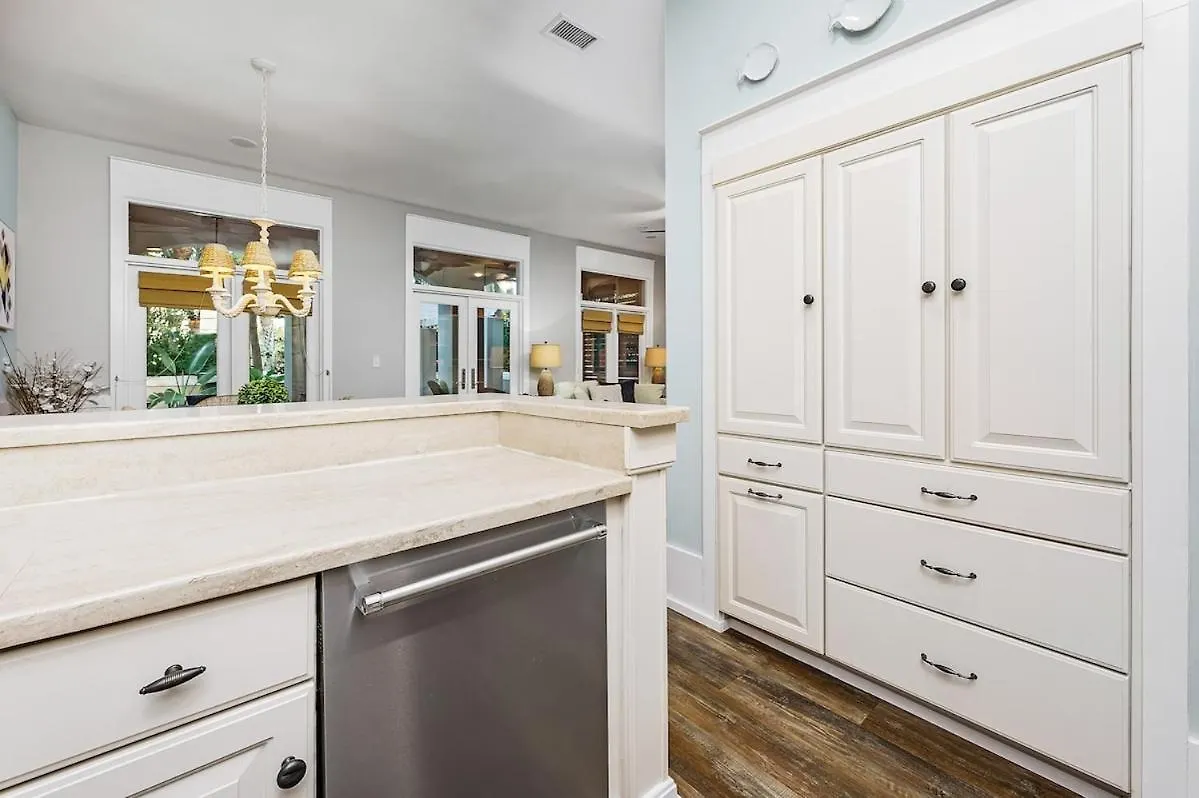 Luxury 3Br Gated Home - Infinity Pool, Walk To Private Beach - Vet-Owned! Destin