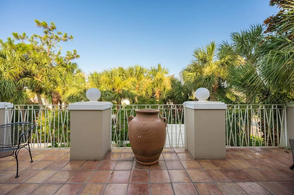 Luxury 3Br Gated Home - Infinity Pool, Walk To Private Beach - Vet-Owned! Destin Holiday home