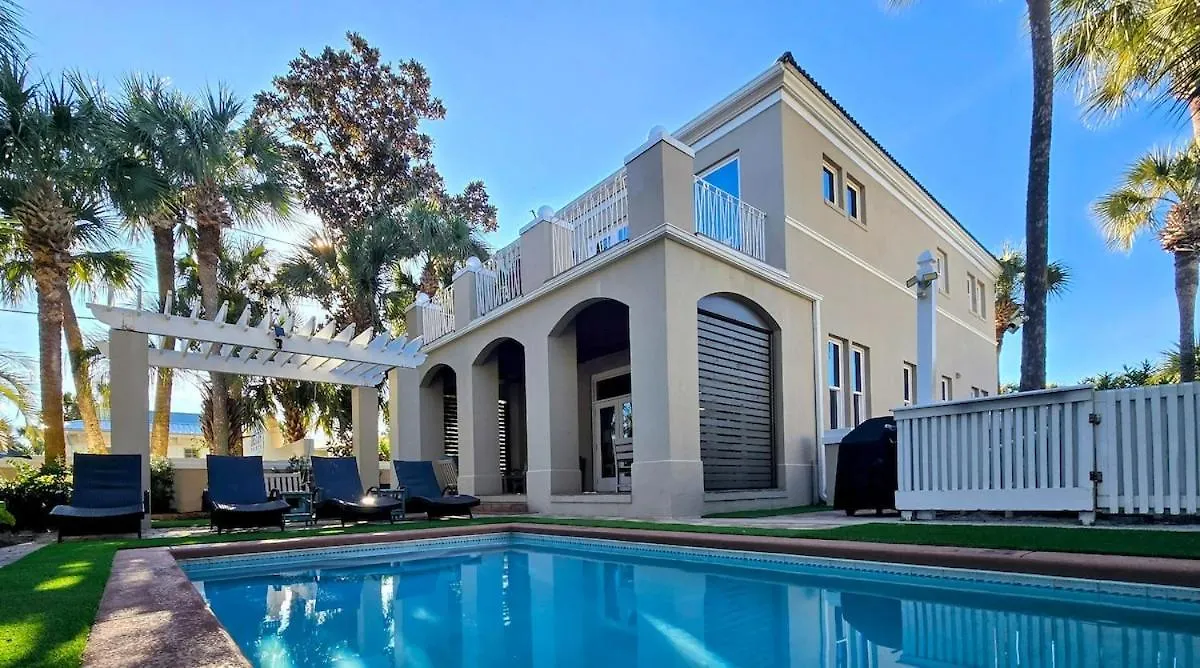 Luxury 3Br Gated Home - Infinity Pool, Walk To Private Beach - Vet-Owned! Destin