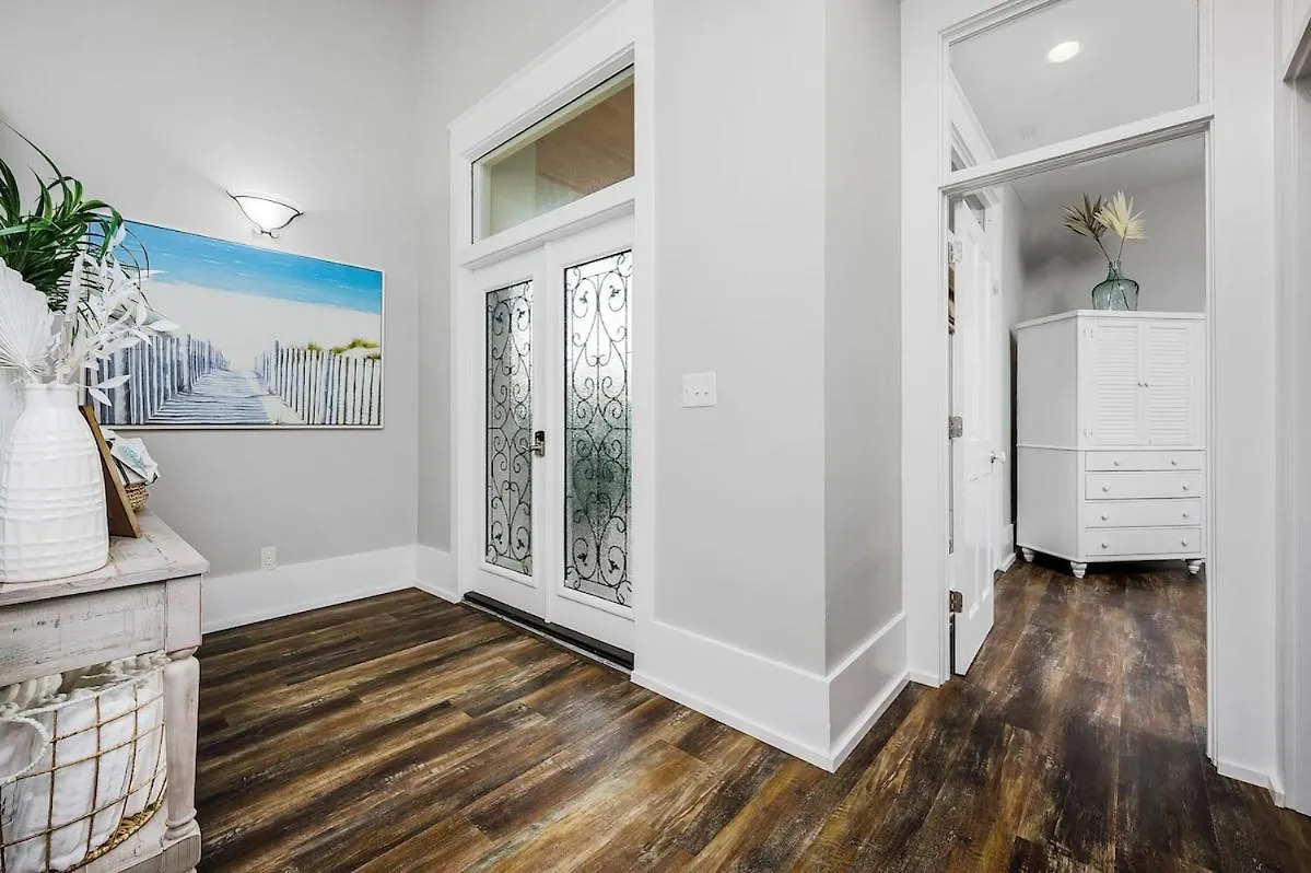 Luxury 3Br Gated Home - Infinity Pool, Walk To Private Beach - Vet-Owned! Destin